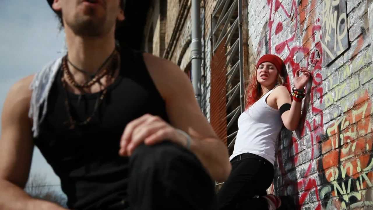 Mil Santos & Nicatea - A Que Te Cojo