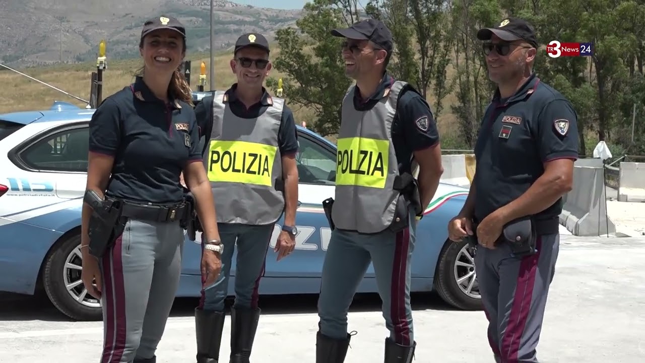 Polizia Stradale, appello alla guida prudente, in azione l'autovelox 