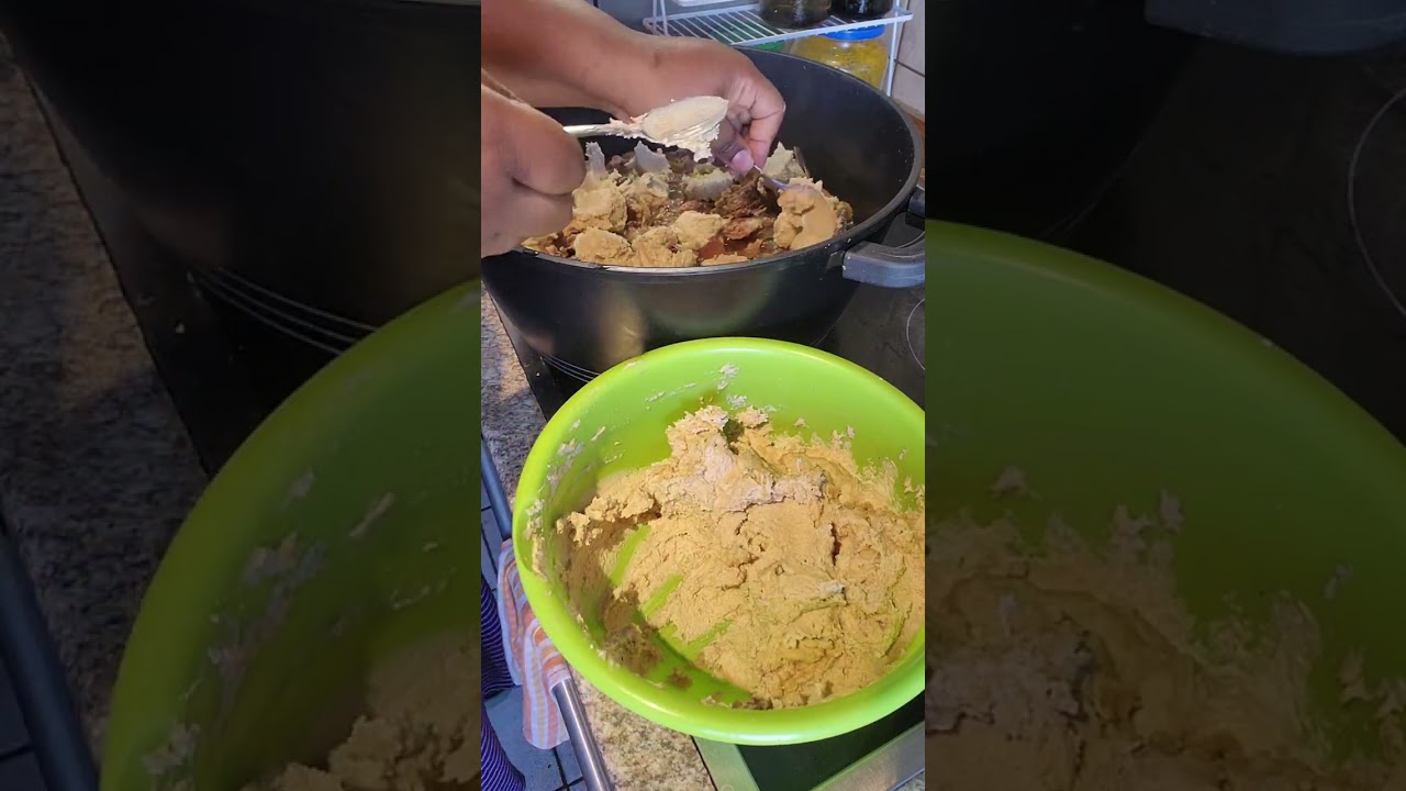 How do you cook your egusi? #food #cooking #foodie #satisfying #africa #cameroonfood #cameroonians 