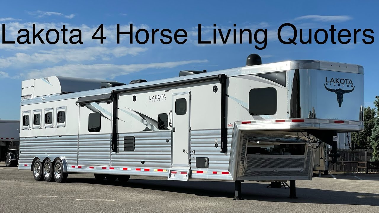 Lakota Bighorn BH23T2S 4 Horse Two Bedrom Living Quarters