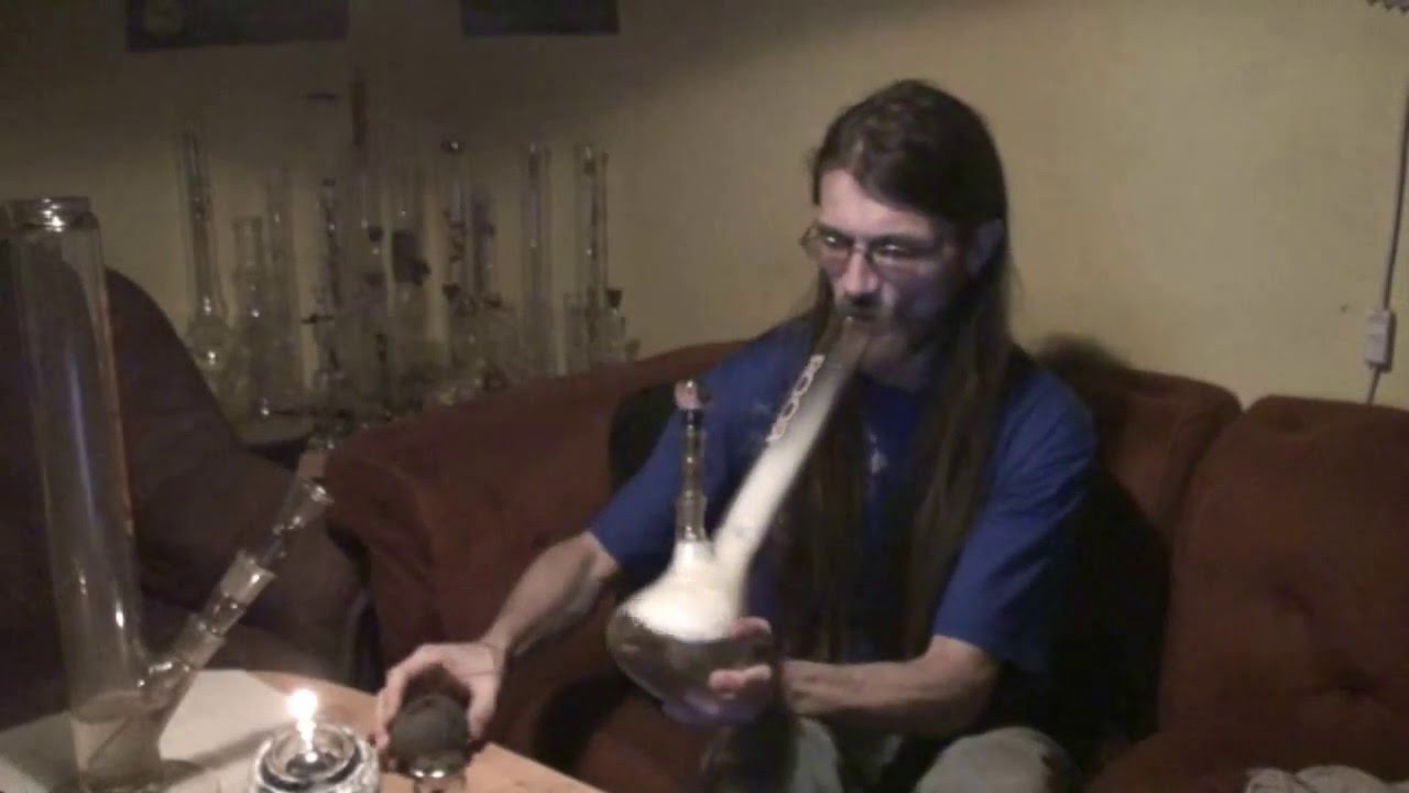 smokeing some zumo and 18 inch beaker roor