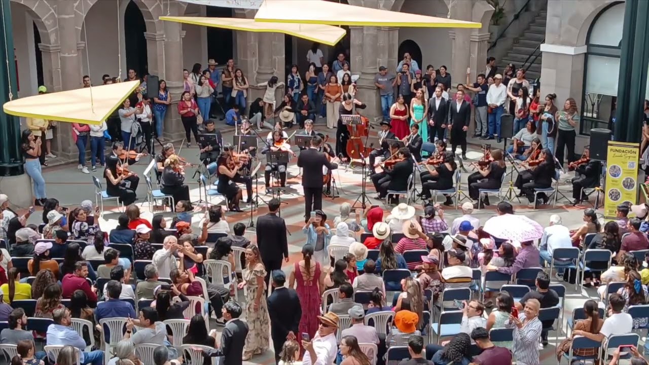 ALMA EN LOS LABIOS - PASILLO ECUATORIANO - FILARMÓNICA ECUADOR SINFÓNICO