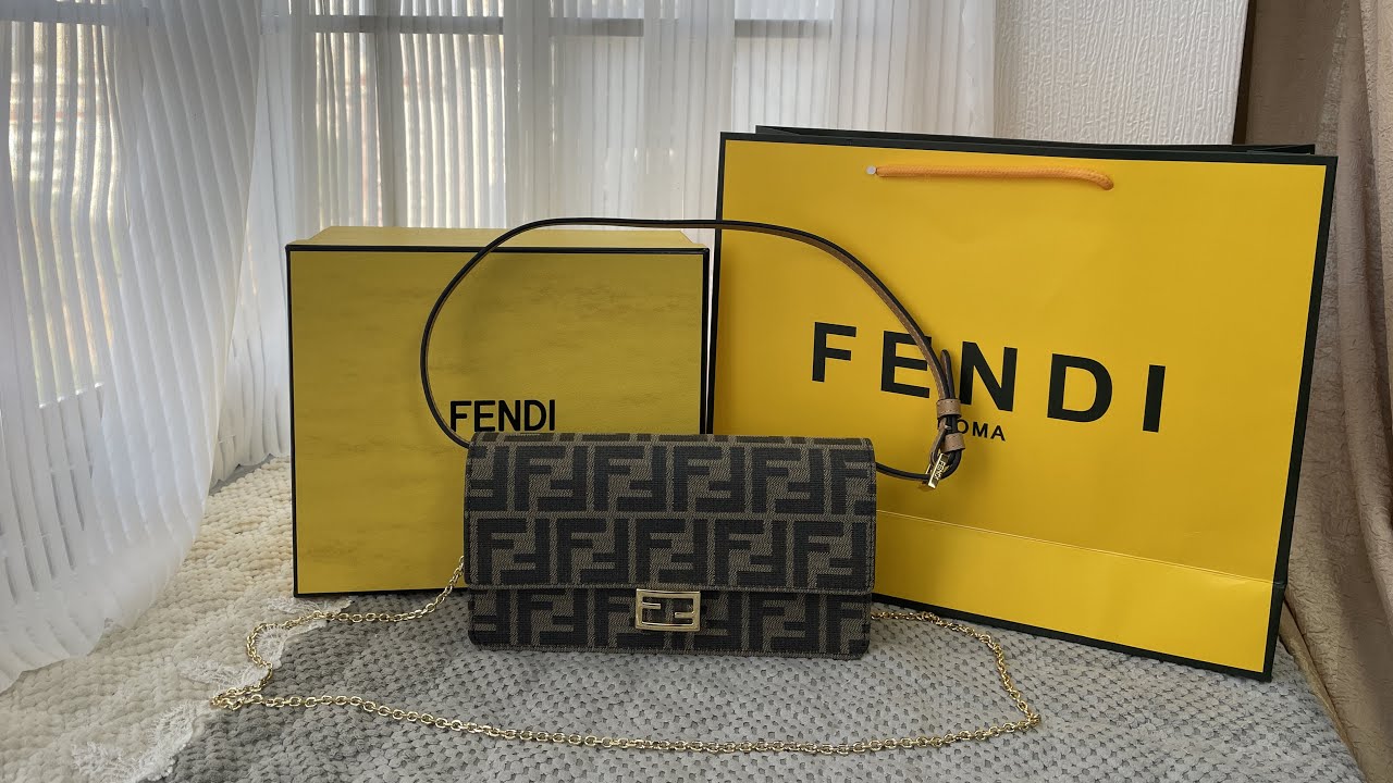 Fendi Baguette FF Clasp Fabric Wallet On Chain Brown Review #bag #review #unboxing
