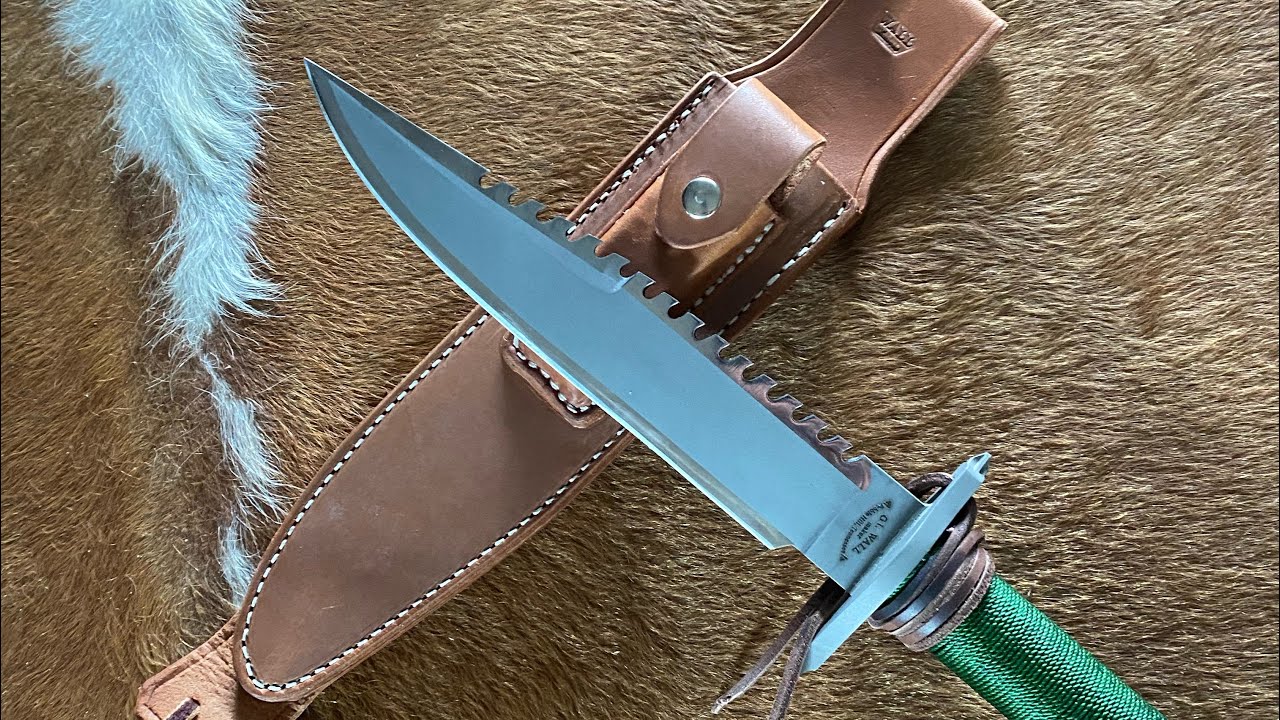 Greg Wall First blood knife!! Part 1!! (Comparison with HCG first blood knife)