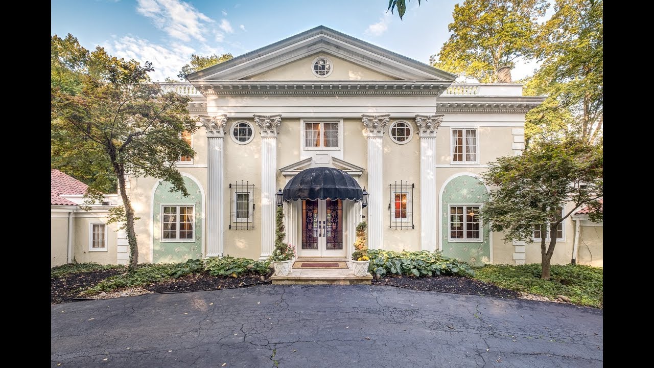 4345 Delco Dell Rd, Kettering, OH 45429