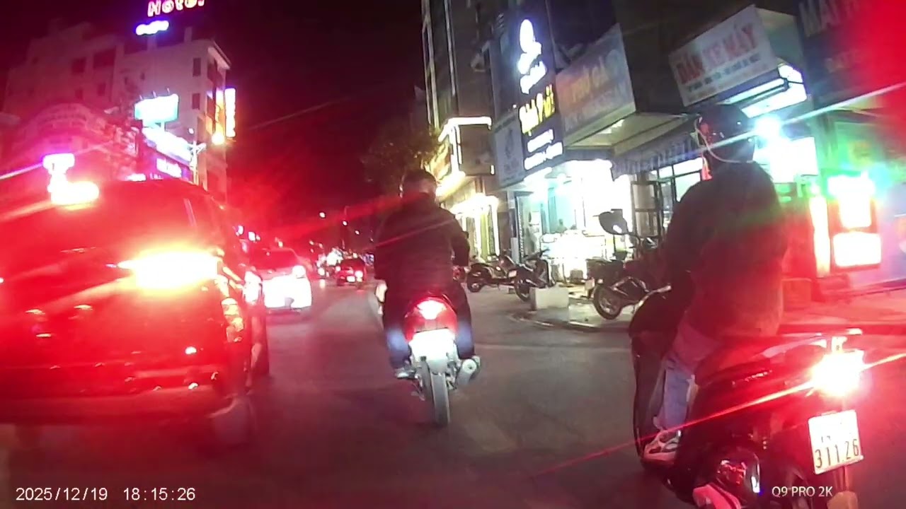Cha mẹ nghèo thì con vất vả gian nan nơi đất khách xứ người,nhạc đời nghe mà “ngẫm “ 10/1/2026.