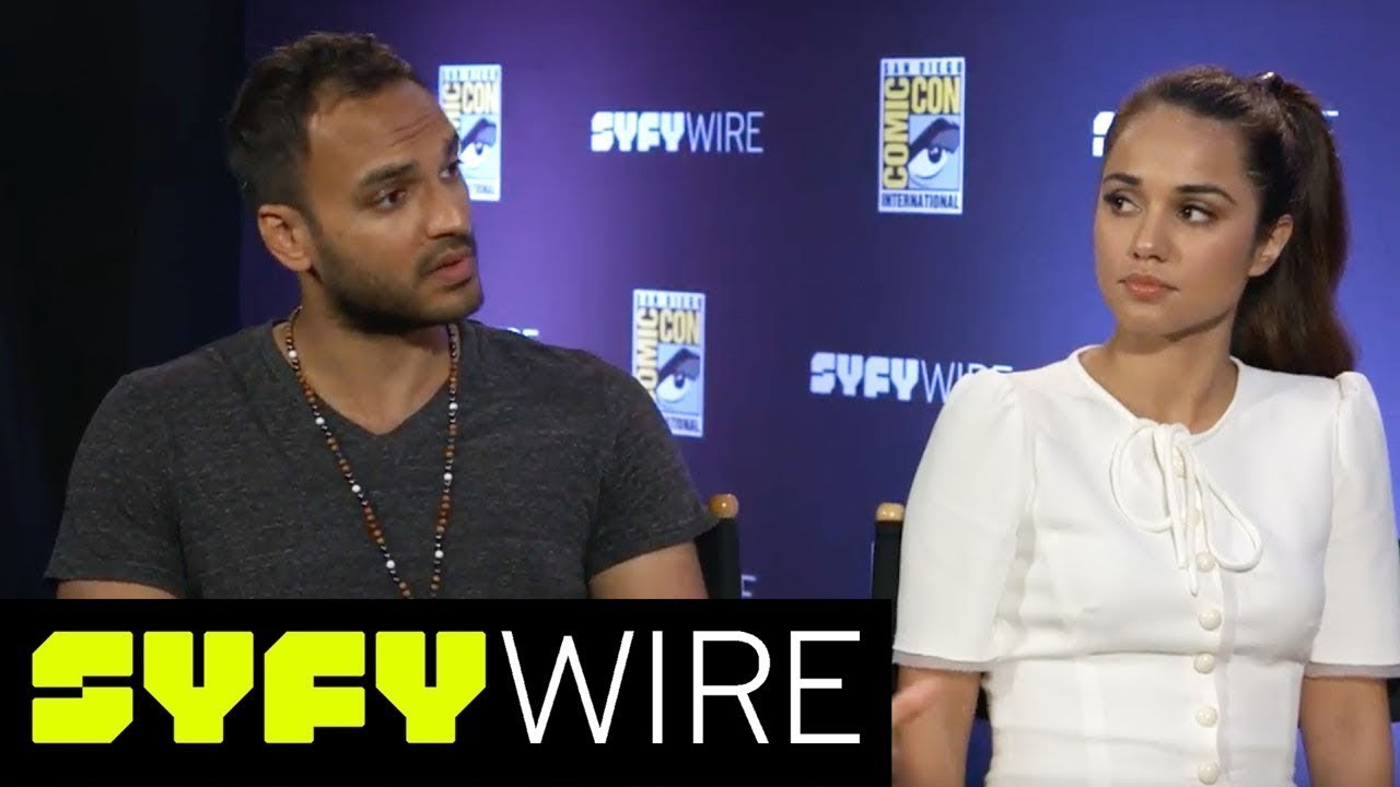 THE MAGICIANS Cast On Fan Love, What'll Happen In Season 3 | San Diego Comic-Con 2017 | SYFY WIRE