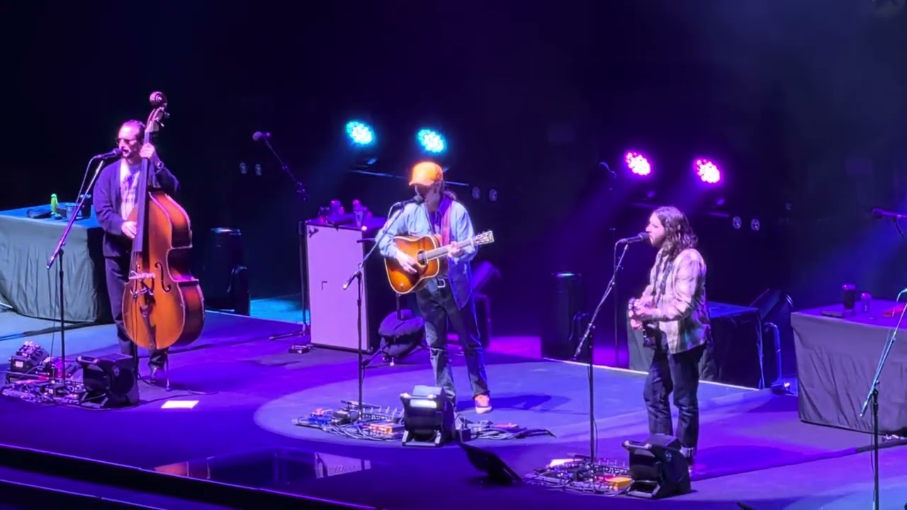 Billy Strings &ldquo;Harbor of Love&rdquo; 12/5/25 Louisville Ky Yum Center 