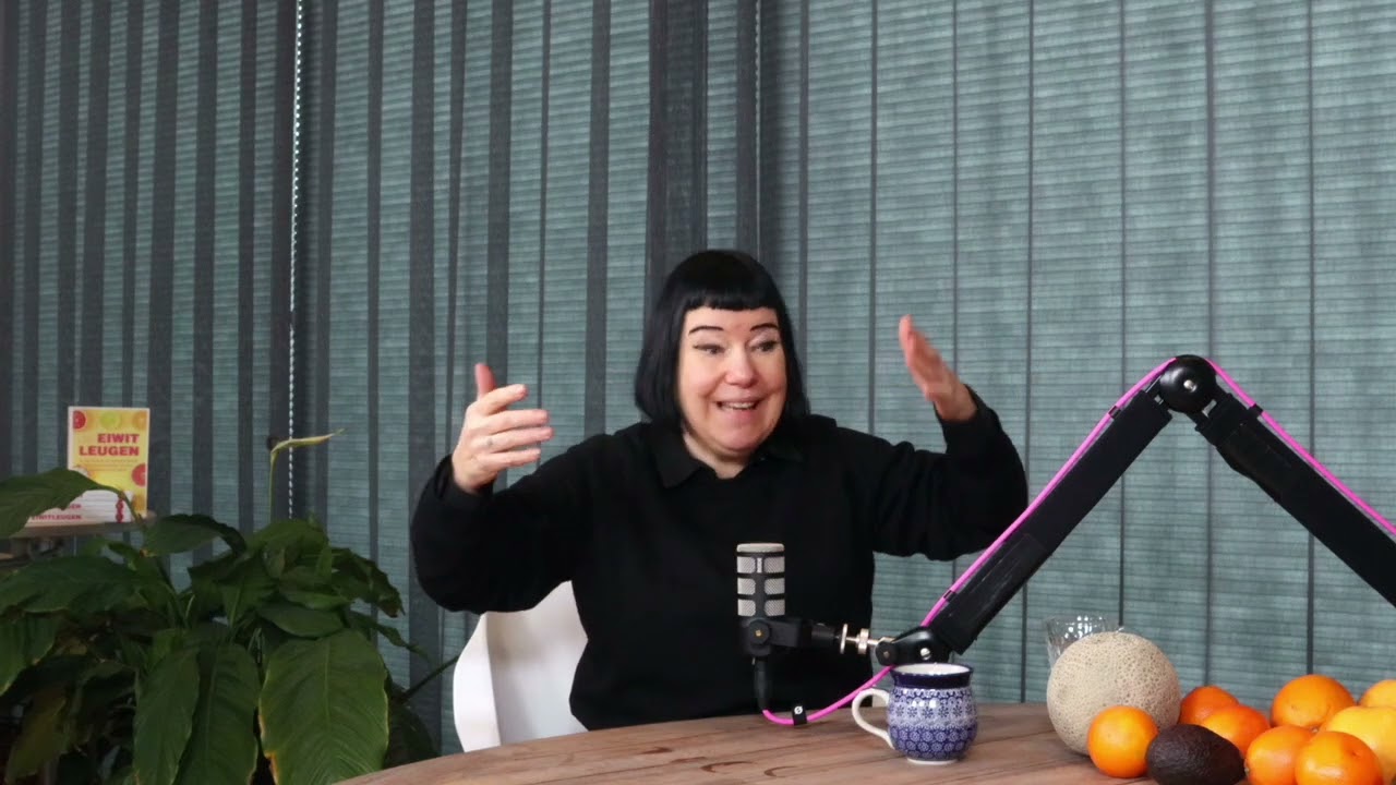Jeannette van Raaij ziet dingen die wij niet zien en eet fruit, heel veel fruit