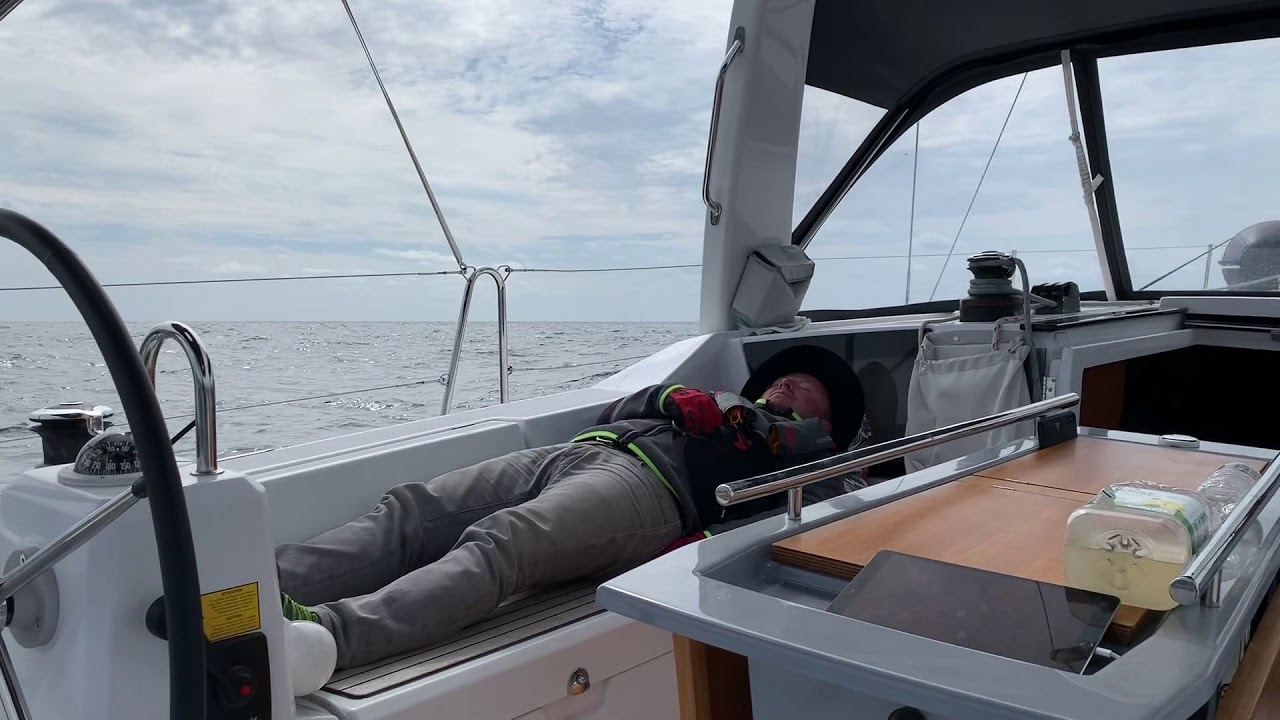 Sailing Melody, Beneteau 41.1 Sailing from Atlantic City, NJ back to Annapolis, MD.
