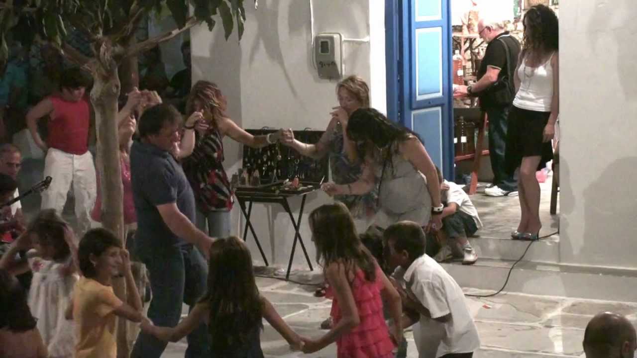 2010 Πλατεία Μονής Νάξου 3