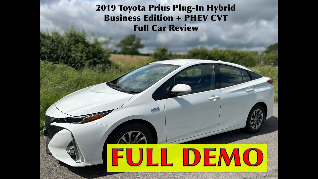 2019 Toyota Prius Plug-In Hybrid Business Edition Full Interior Review // What Button Is Where ?