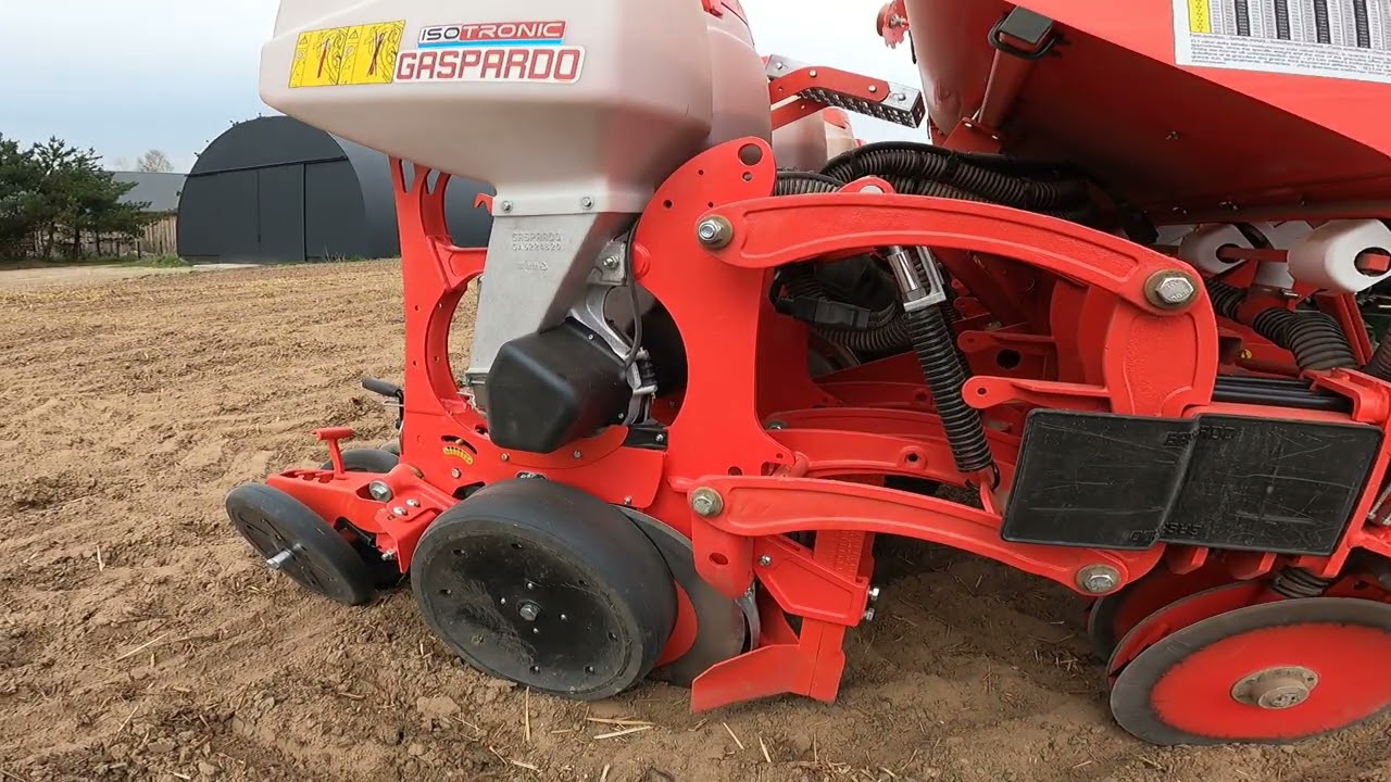 Siew kukurydzy 2021 z nowym nabytkiem GASPARDO MTR isotronic + JohnDeere 6155R 🚜