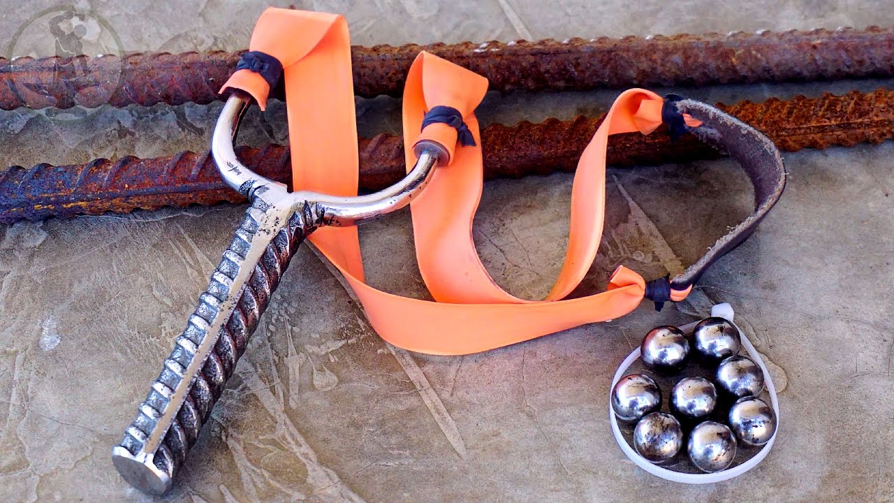 Forging a SLINGSHOT out of Rusted Rebar