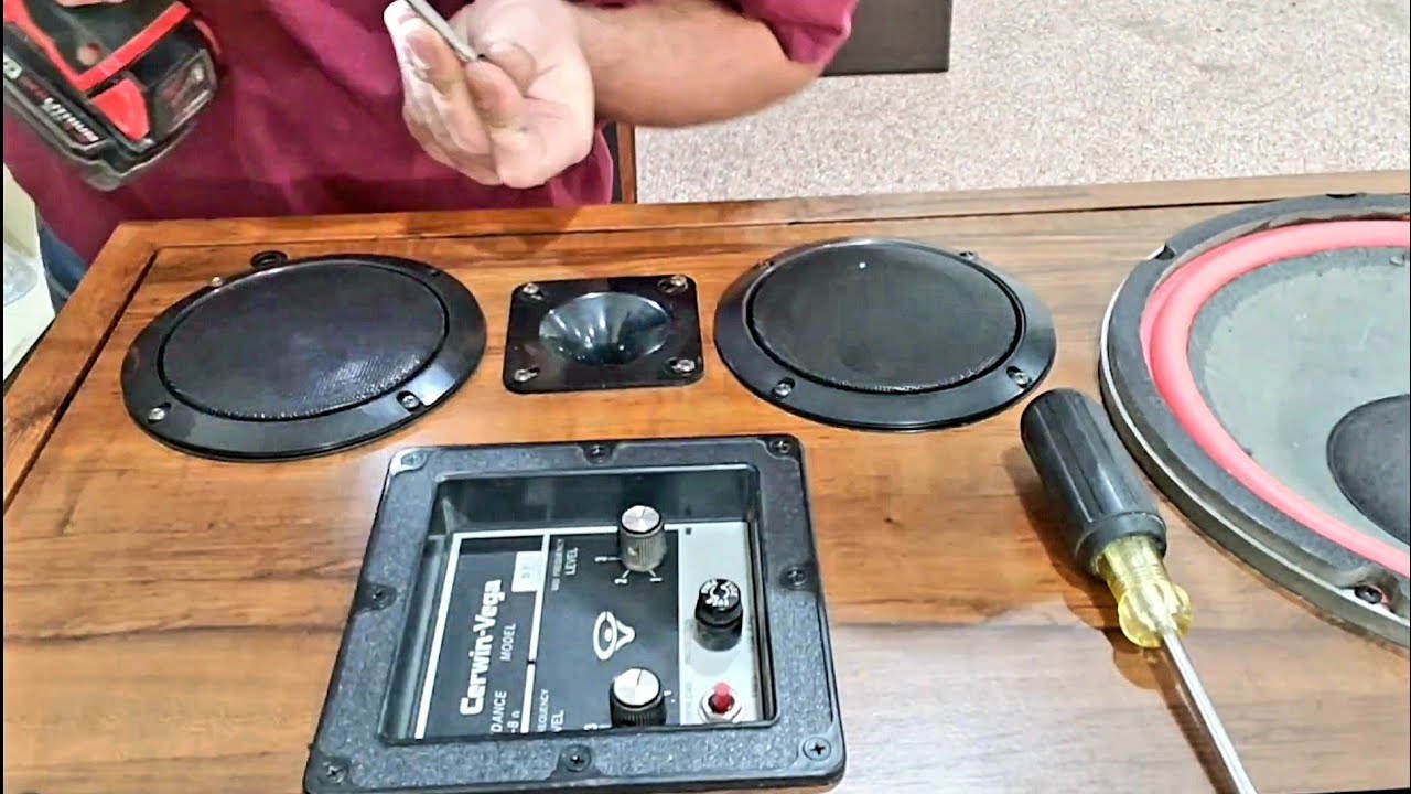D9 & D7 Restoration Part 1 (New Midrange Grills)