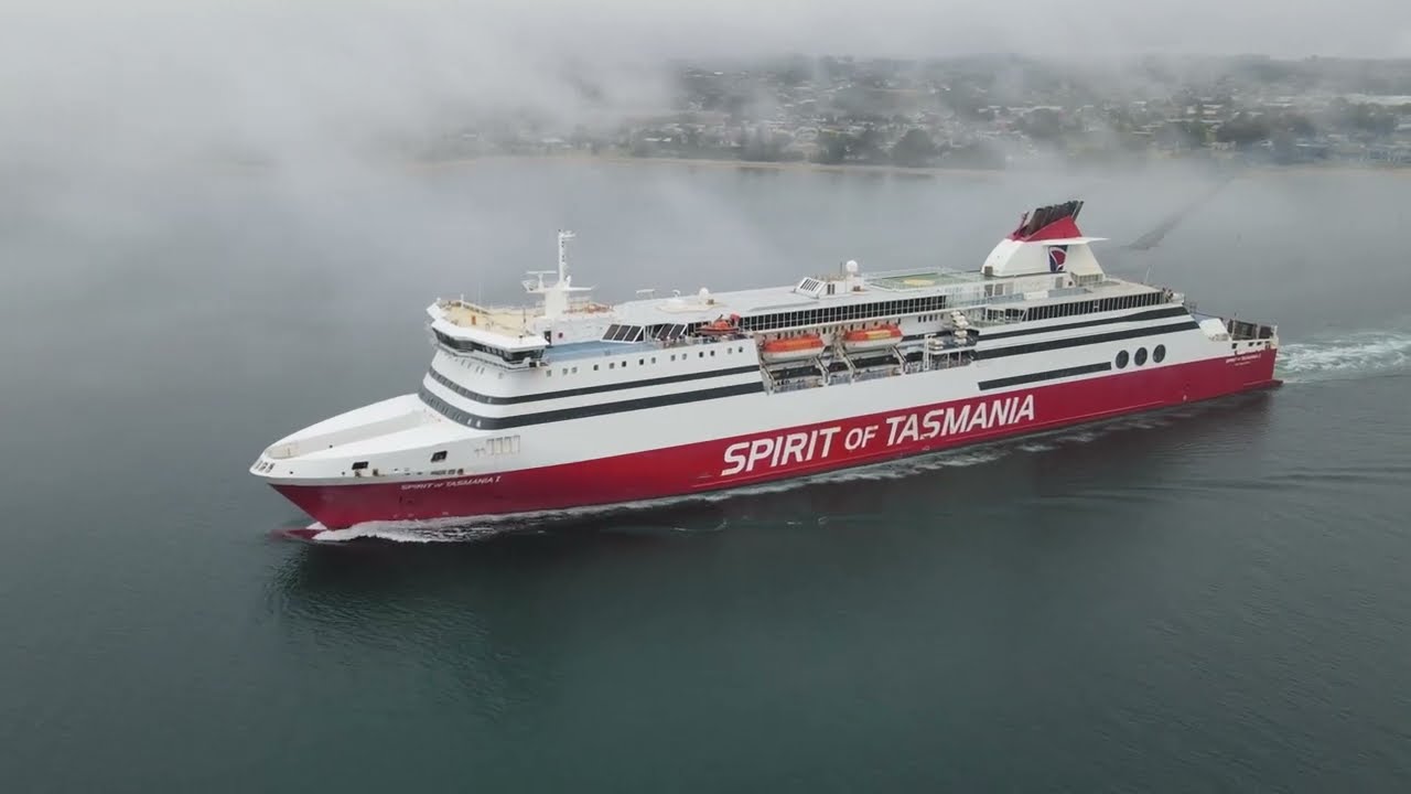 Spirit of Tasmania I departing Devonport with fog