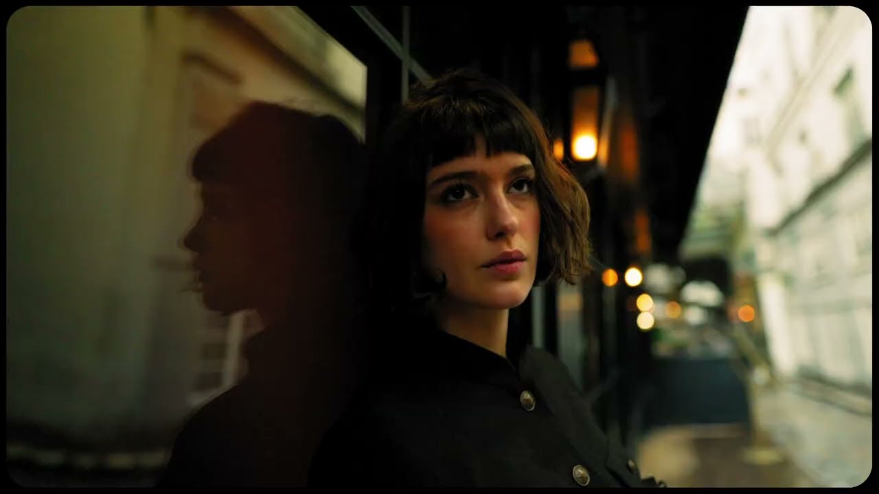 LOUISA : RAINY DAYS IN PARIS LUMIX S5II