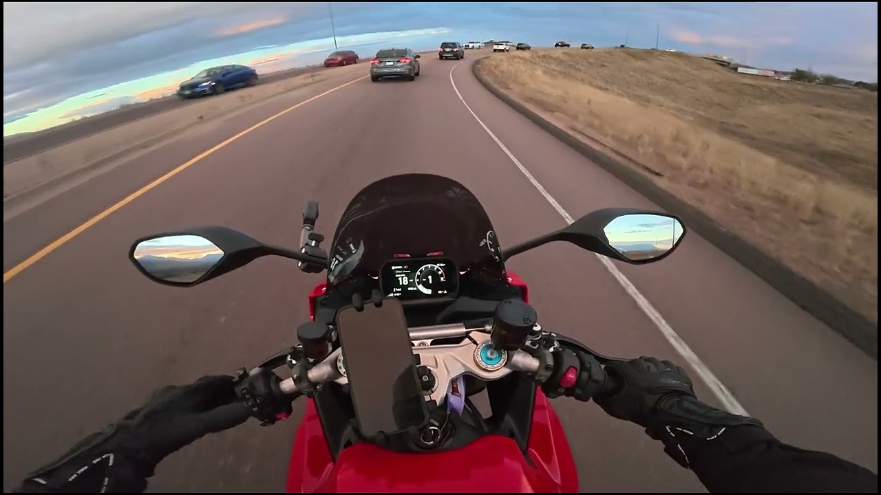 Ducati Panigale V2 S (2025) - Gotta Love the Drivers Looking out for Bikers!