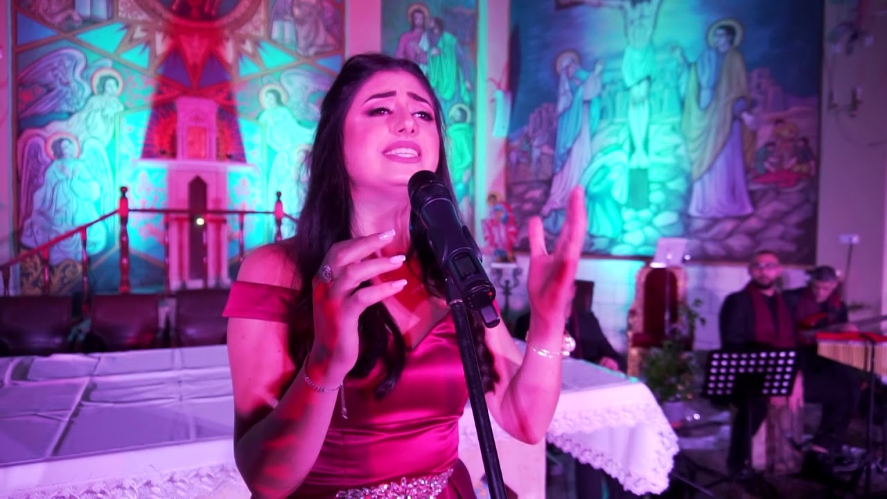 (جاي الليلة يسوع (جوليا بطرس - Sally Kassabry (Christmas Concert)
