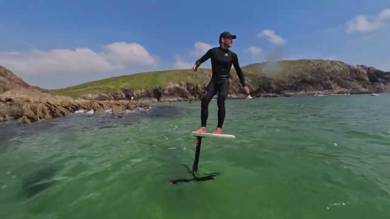 No Waves? No Problem! Pump Foiling with Benoit Carpentier
