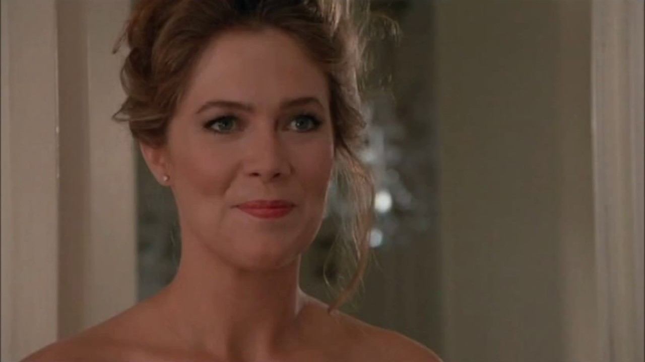 Top 10 Kathleen Turner Performances