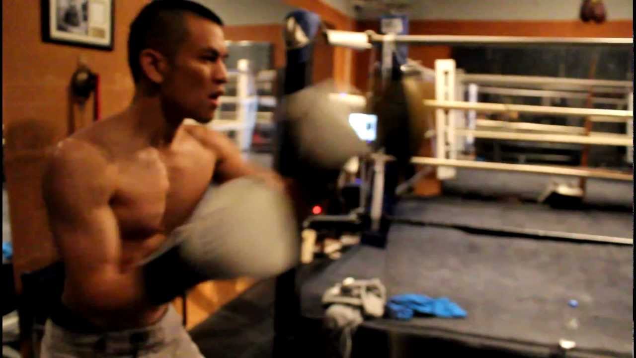Double End Bag Training (demo)