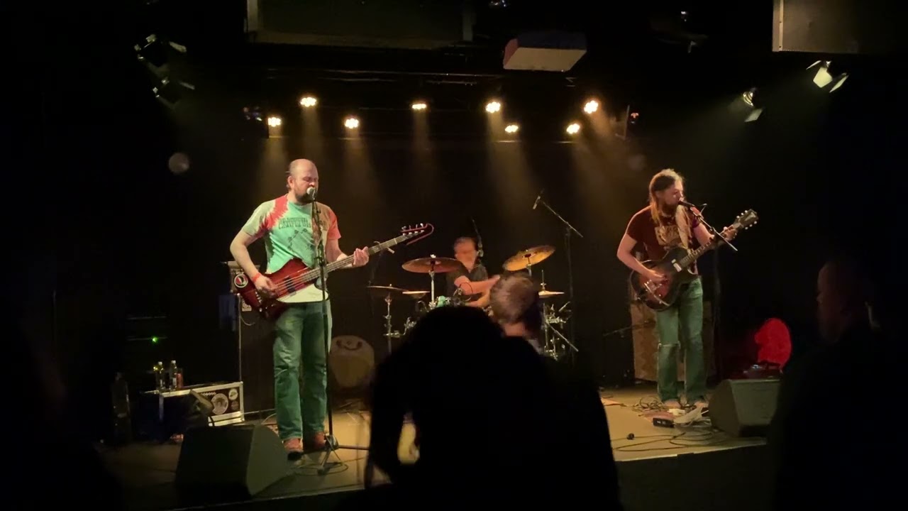 Räjäyttäjät - Alusta. Kult, Helsinki. 23.1.2026.