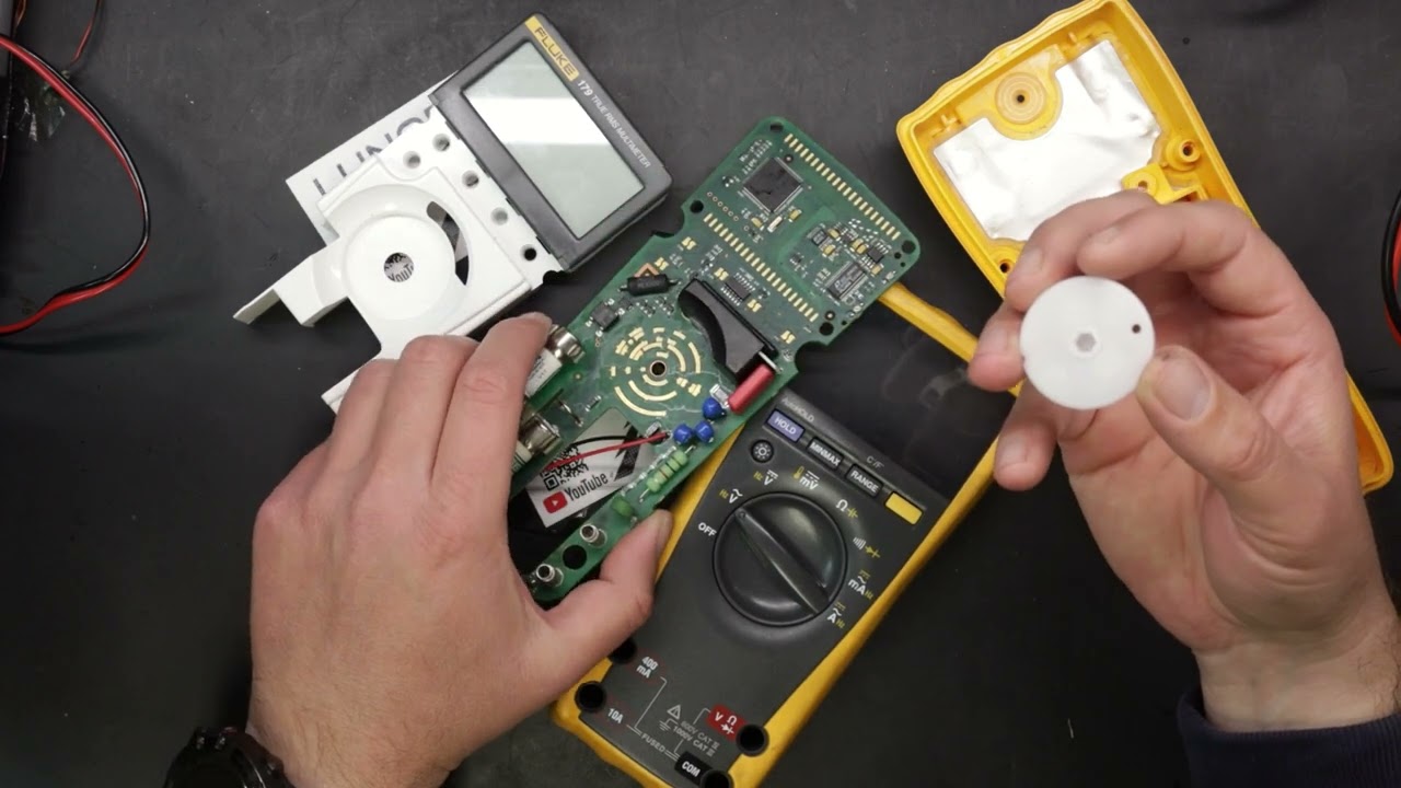 Fluke 179 Repair Update Angry Rant - Fluke makes my Repair More Difficult