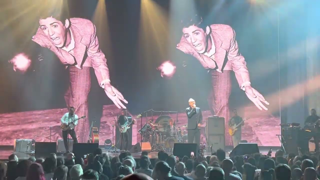Morrissey - I Am Veronica, Las Vegas NV, July 1, 2022