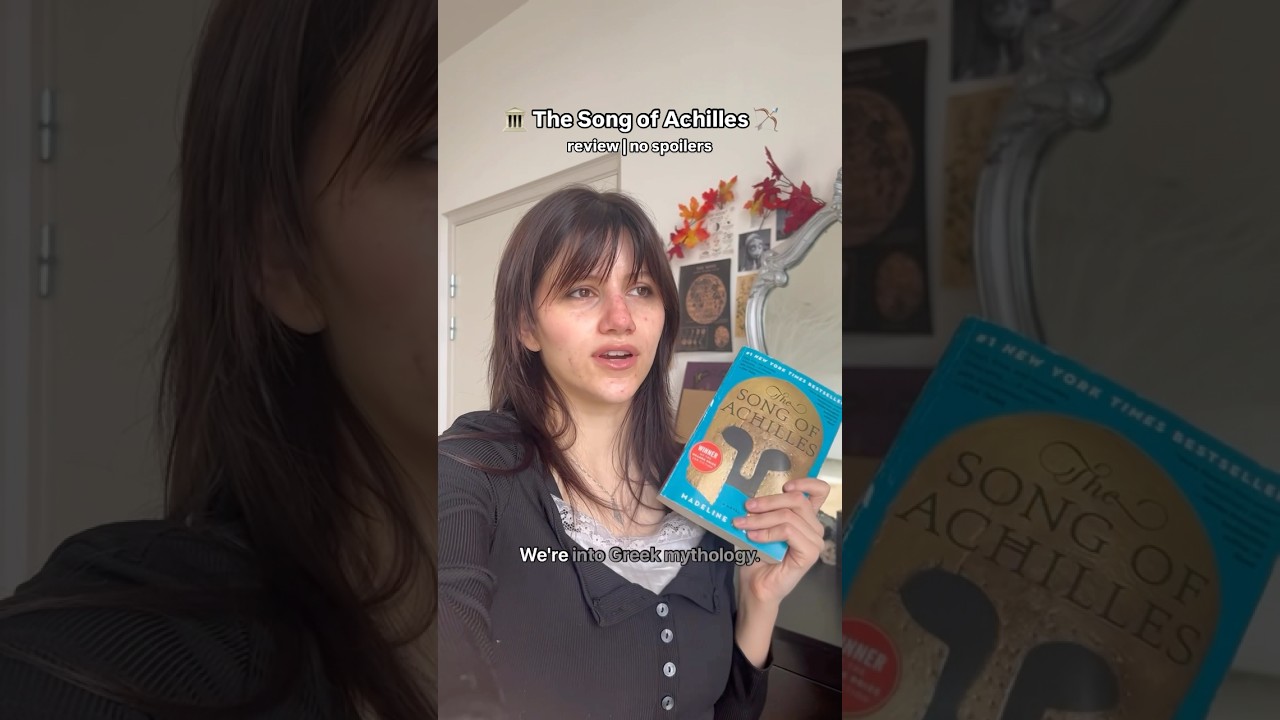 The Song of Achilles Review 🏛️🏹 #thesongofachilles #review  #booktube #readersofyoutube #fypシ゚