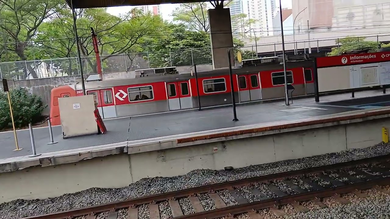 Movimentação de trens, Tatuapé-Linha 11-Coral #trilhosedestinos #cptm #linha11coral #viral 