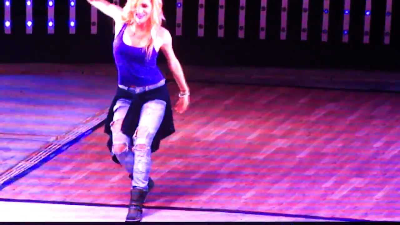 Chachi @ Universal City Walk