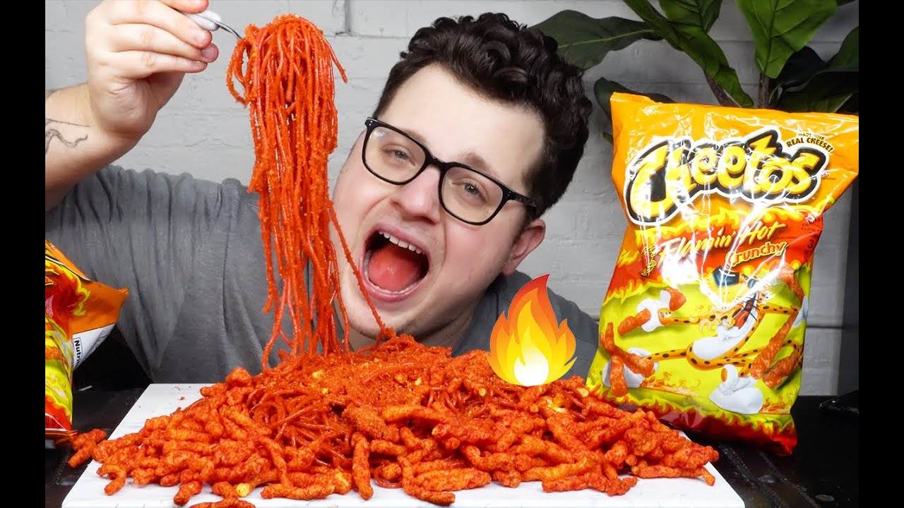 Trying HOT CHEETOS NOODLES from WENDYS EATING SHOW for the FIRST TIME | MUKBANG