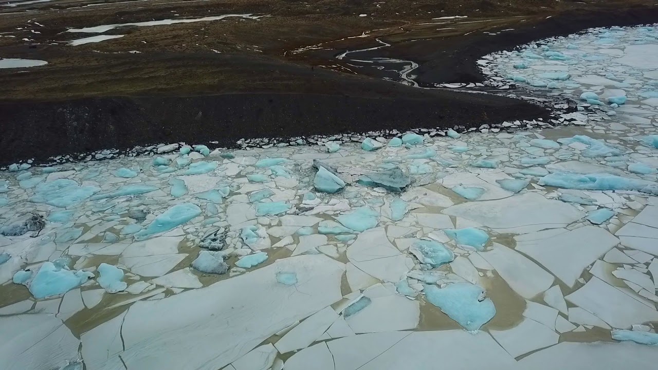 Fjallsarlon Glacier Lagoon