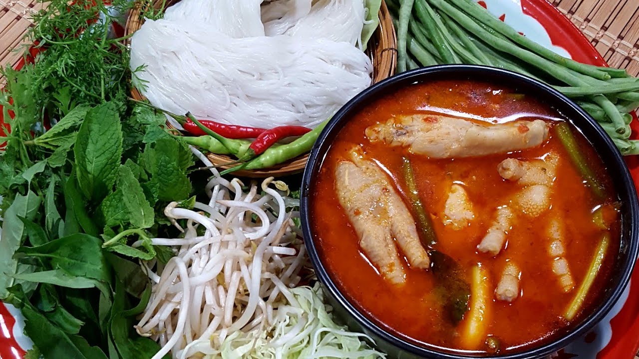 How To : Khaopoon Nam Gai | Lao Chicken Curry Noodle Soup