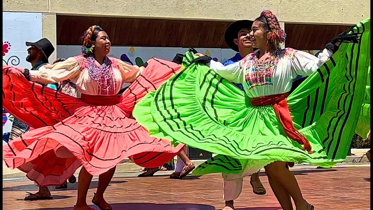 Dance at Guelaguetza Festival.