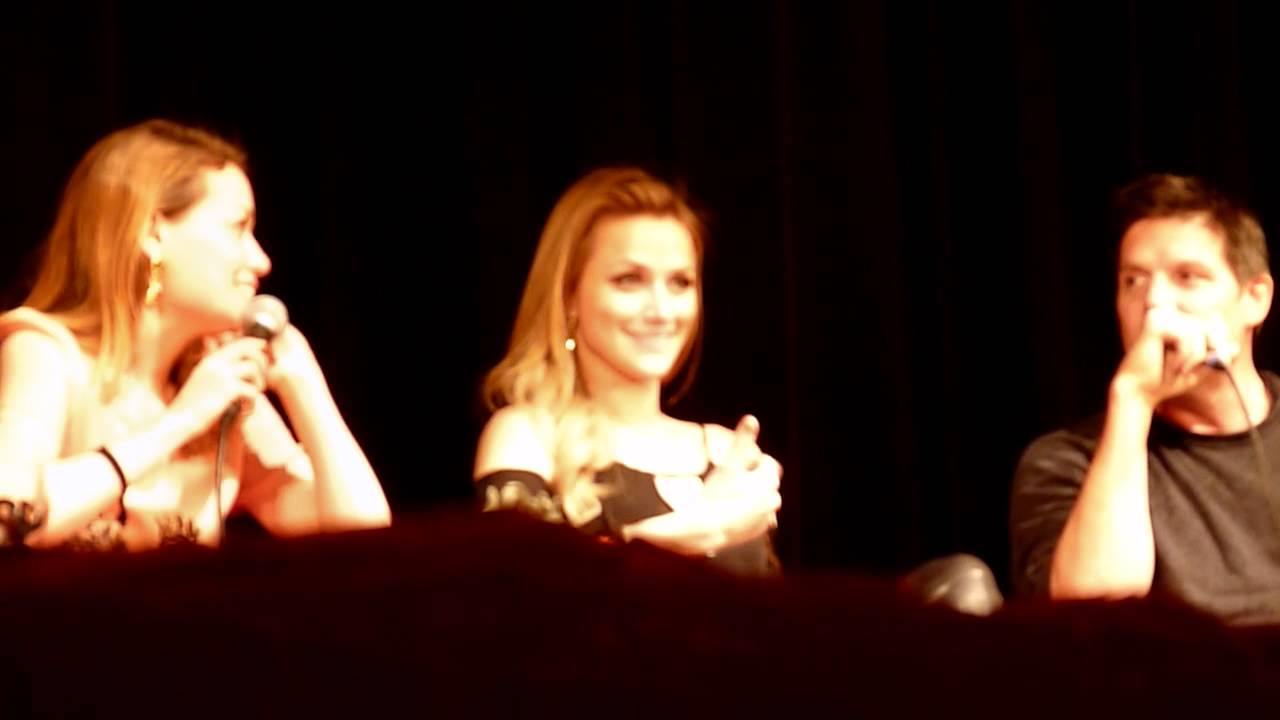 Bethany & Paul chantent