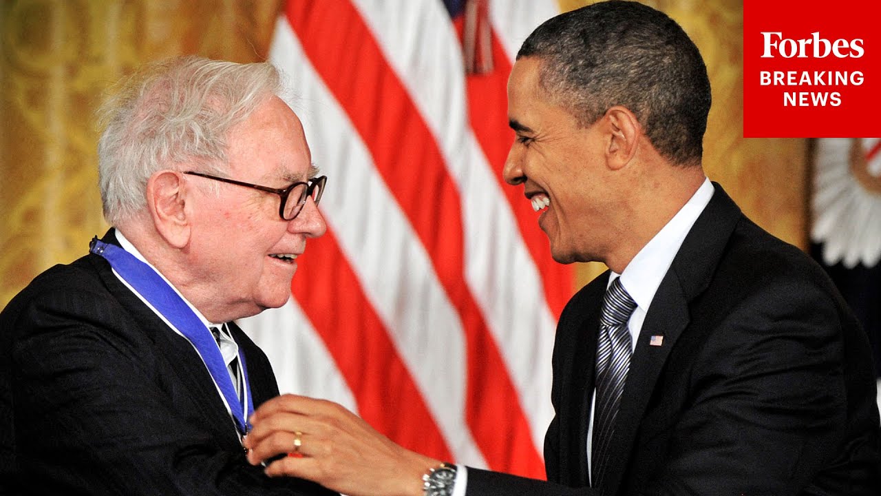 FLASHBACK: Warren Buffett Presented Presidential Medal Of Freedom By President Obama