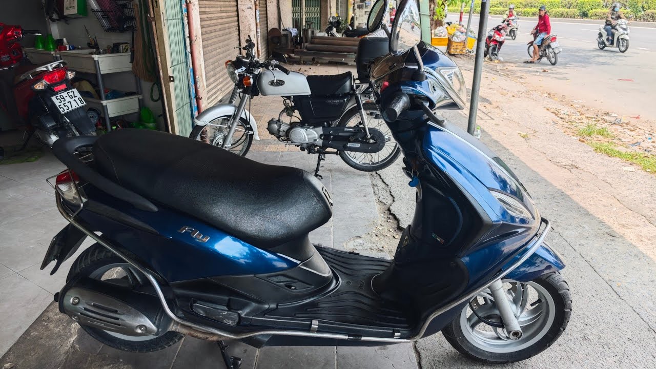 #đãbán Piaggio Fly 125 bs đẹp xe chất zin đẹp giá rẻ cho ae sưu tầm alo 0938971072 q12 tphcm