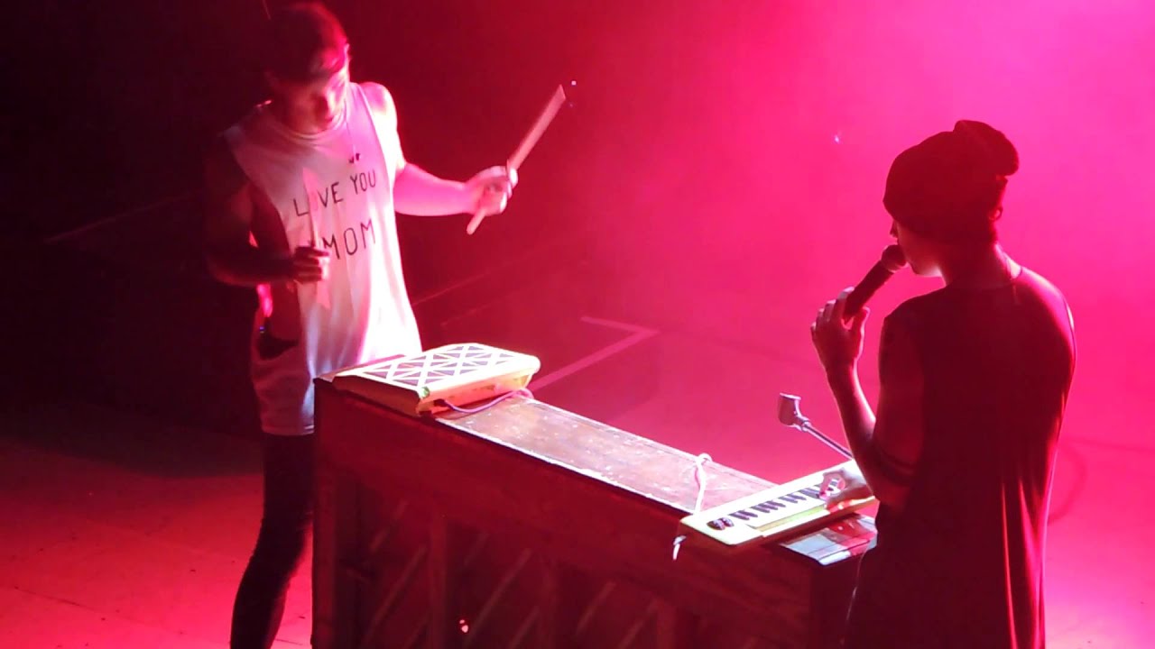 Mad World - Twenty One Pilots (Live in Denver)