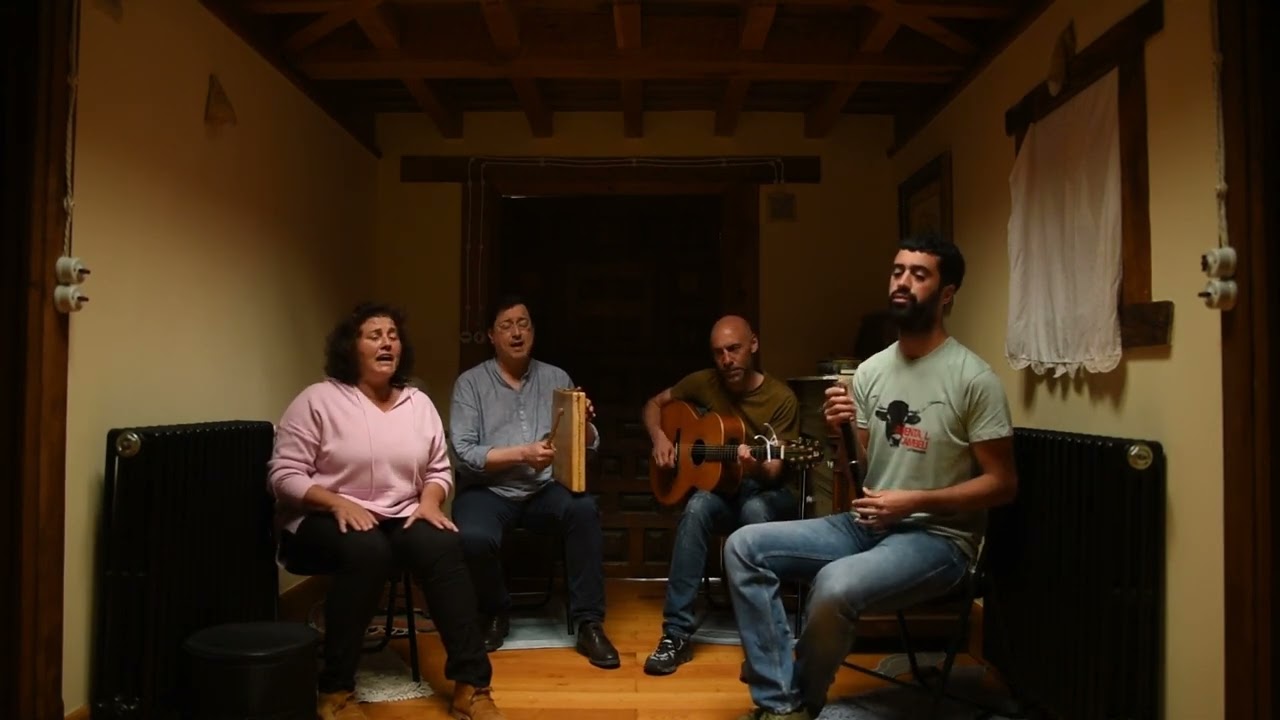 El Herrero | La Flor y los Romeros