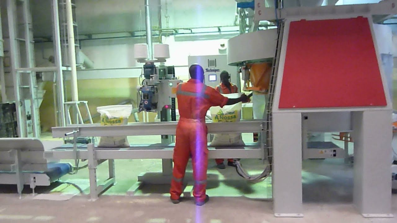 Technipes ASTRO Open-Mouth Carousel Bagger