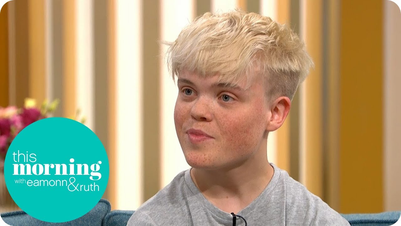 The Aspiring 3ft 10 Chef Shows Off His Cooking Skills | This Morning