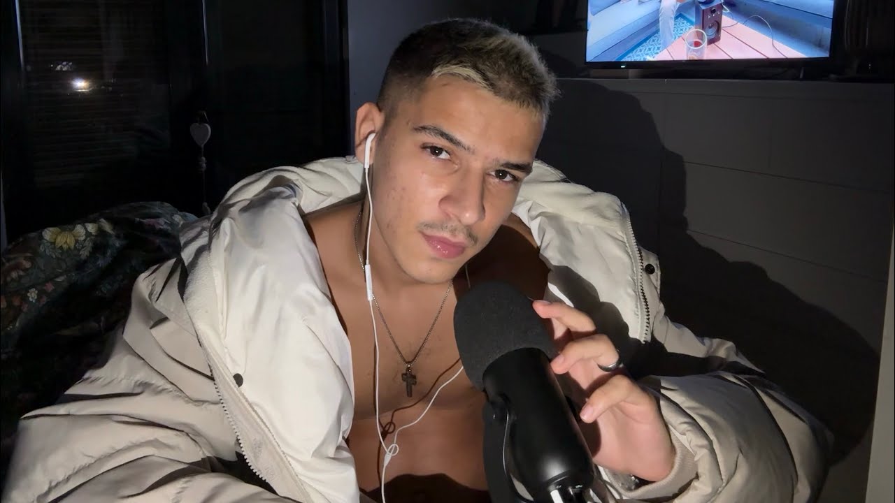 “ASMR Introduction 🌙 | Who I am and my arrival in Belgium 🇧🇪”