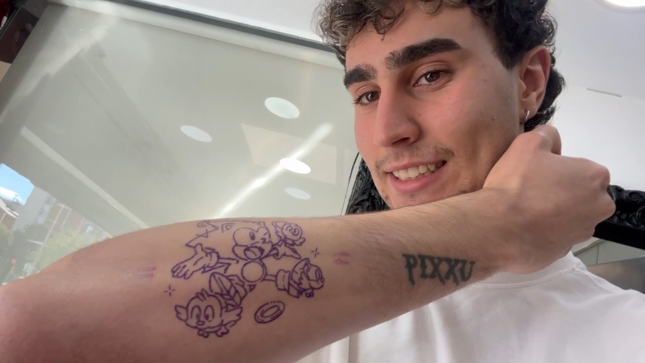 MI NOVIA ME REGALA EL TATTAO DE MIS SUEÑOS