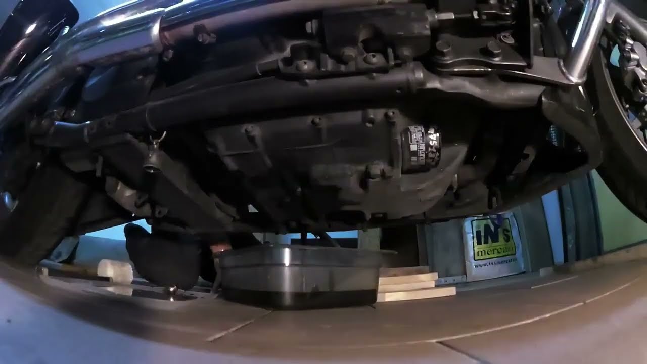 Cambio olio xvs 1300 Yamaha