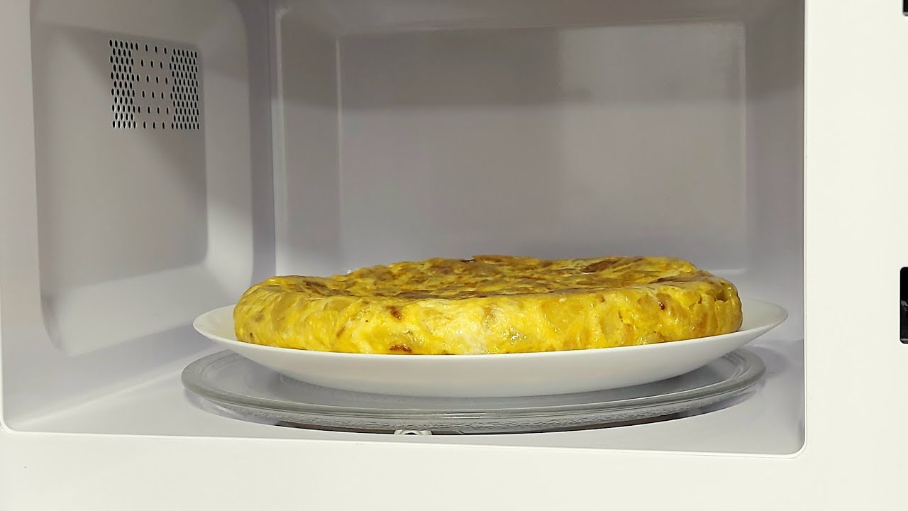 CÓMO HACER TORTILLA DE PATATAS CON EL MICROONDAS❓️// BEATRIZ COCINA