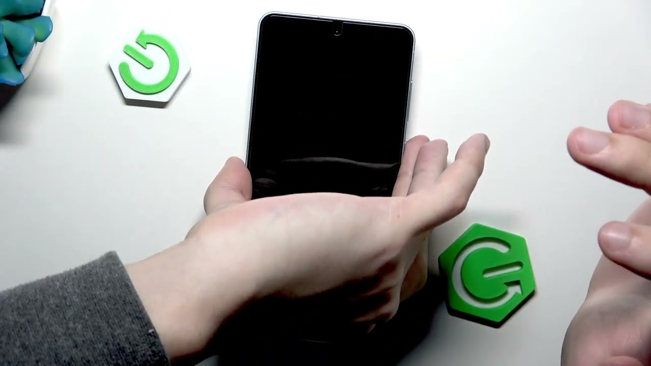 SAMSUNG Galaxy S26+ — Быстрая зарядка не работает: как исправить