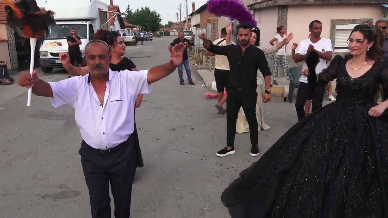 NEBI  VE  MEMET  KINA  TORENI