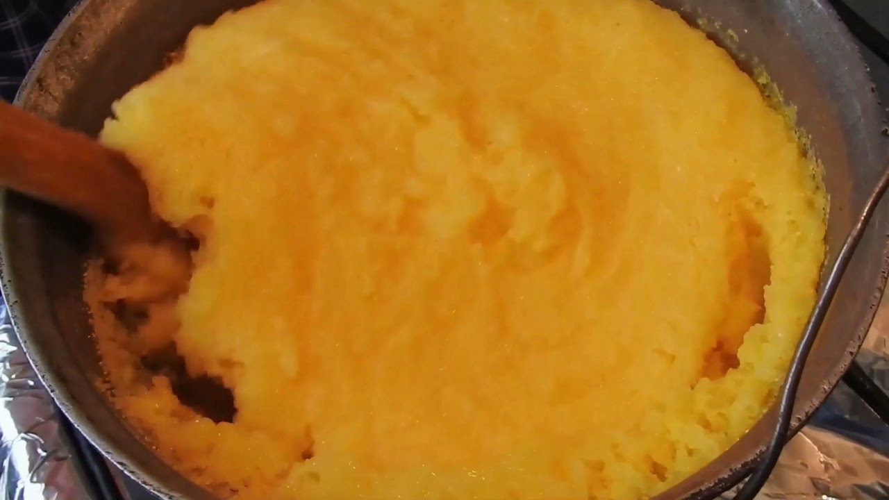 Cum se face MAMALIGA perfecta in doar 15 minute